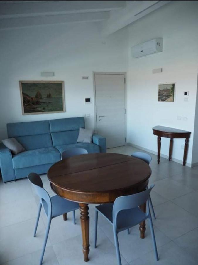 Bilocale In Residence Vista Lago Con Piscina Polpenazze del Garda Extérieur photo